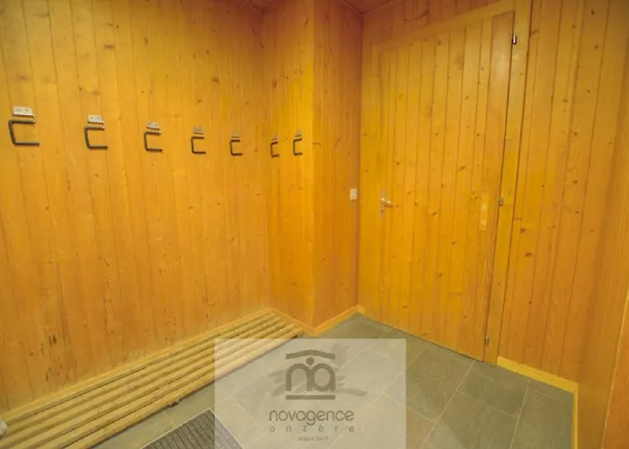 Zoe A Avec Vue Sur Les Alpes Chalé *